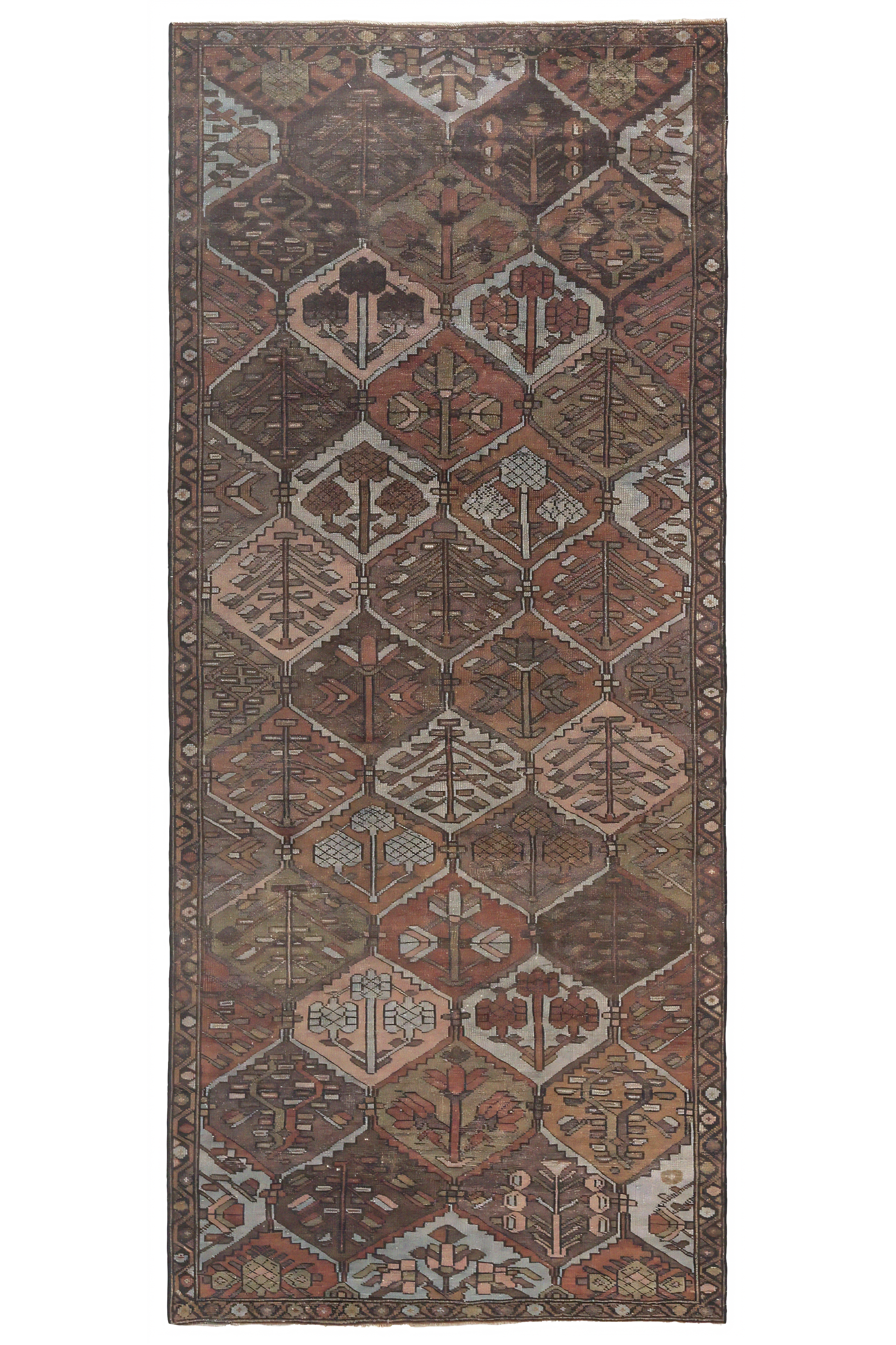 Antique Persian Bakhtiar Traditional Rug 96692