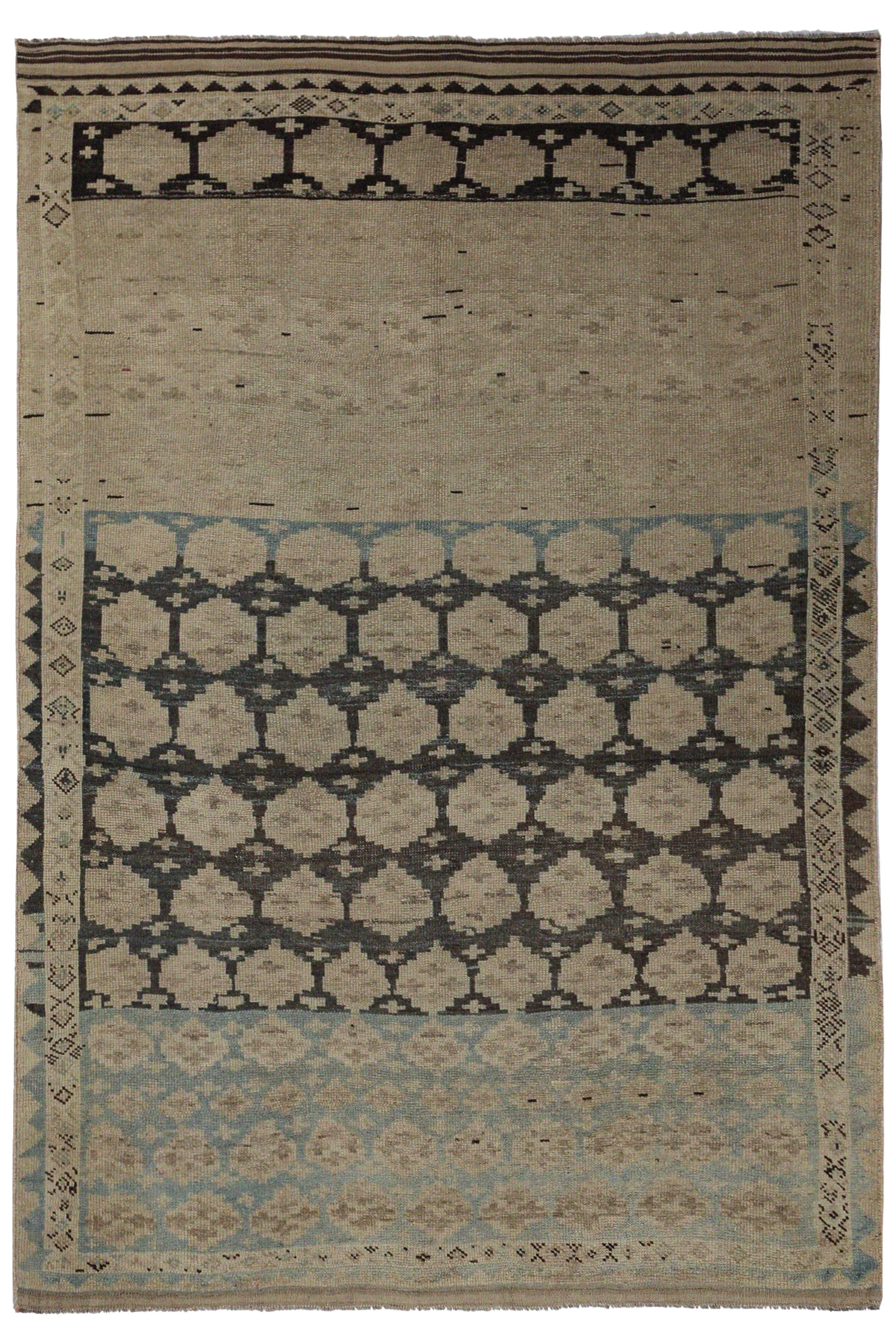 Antique Persian Shiraz Transitional Rug 96729