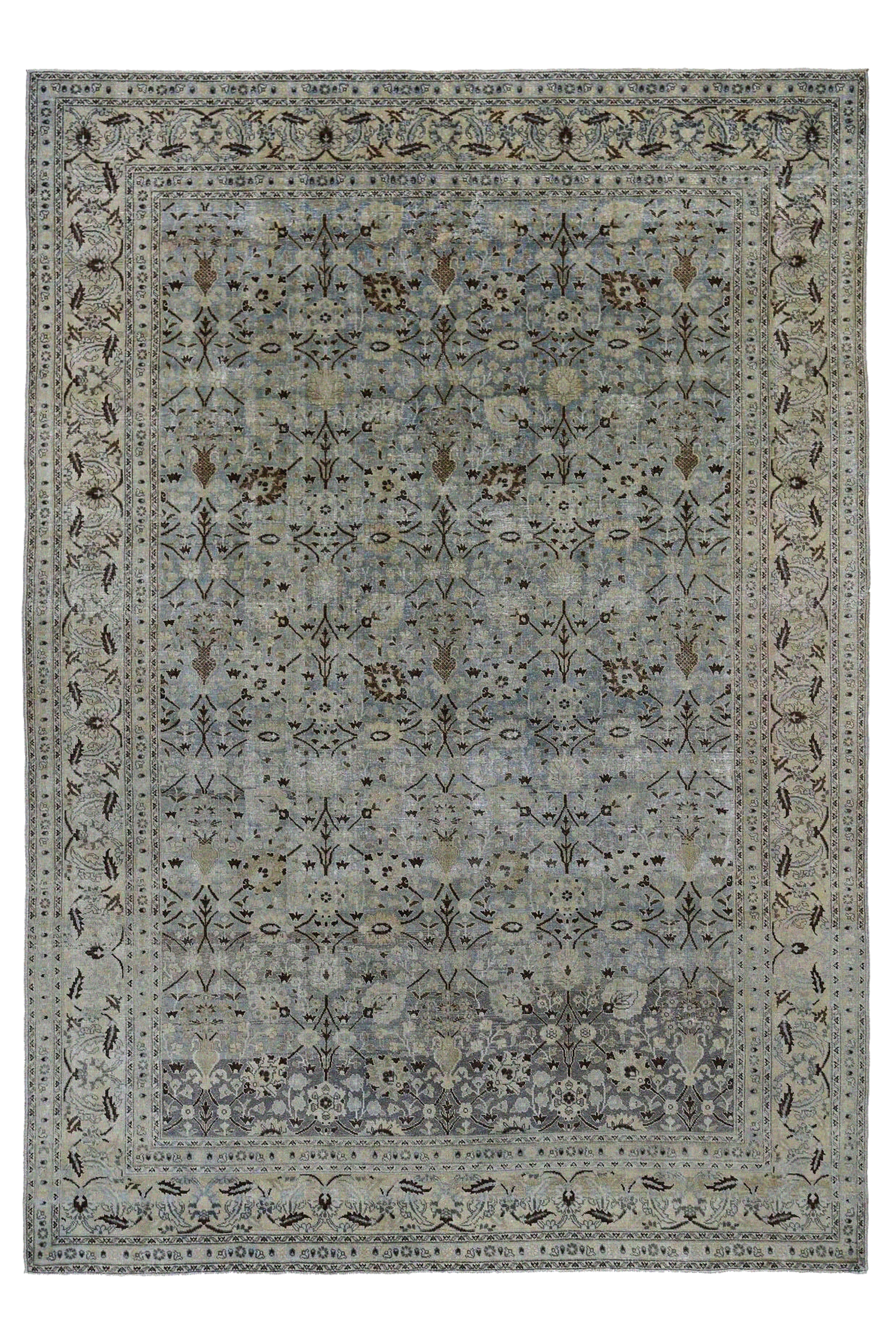 Antique Persian Tabriz Traditional Rug 96790