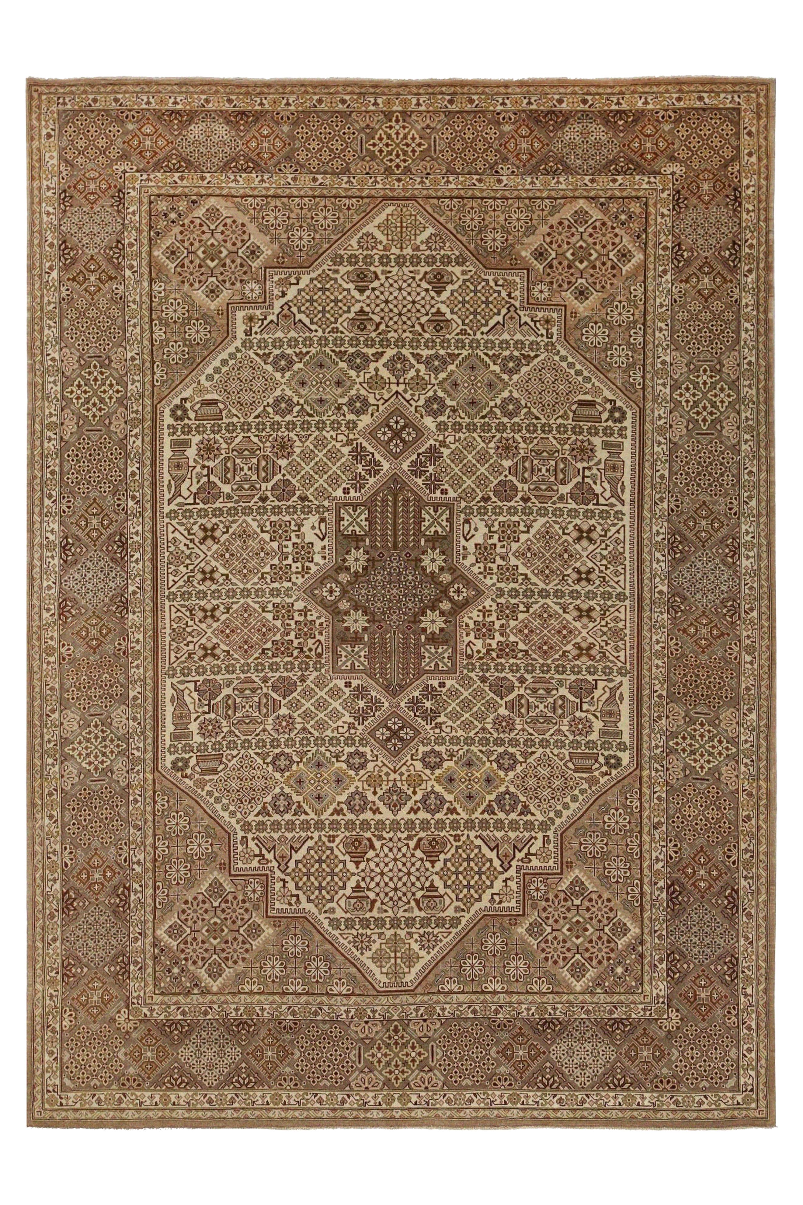 Antique Persian Isfahan Traditional Rug 96968