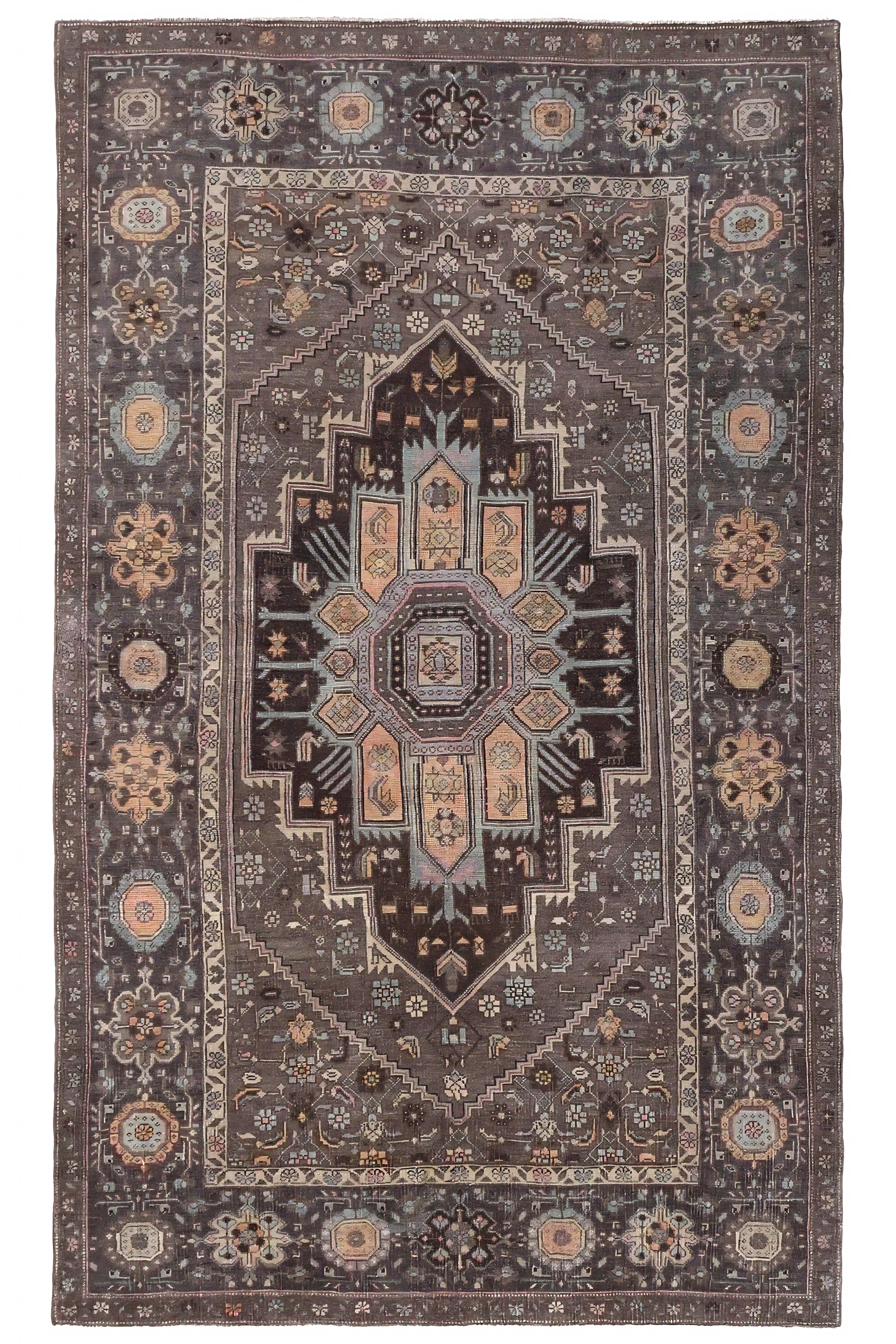 Persian Bijar Traditional Rug 97111