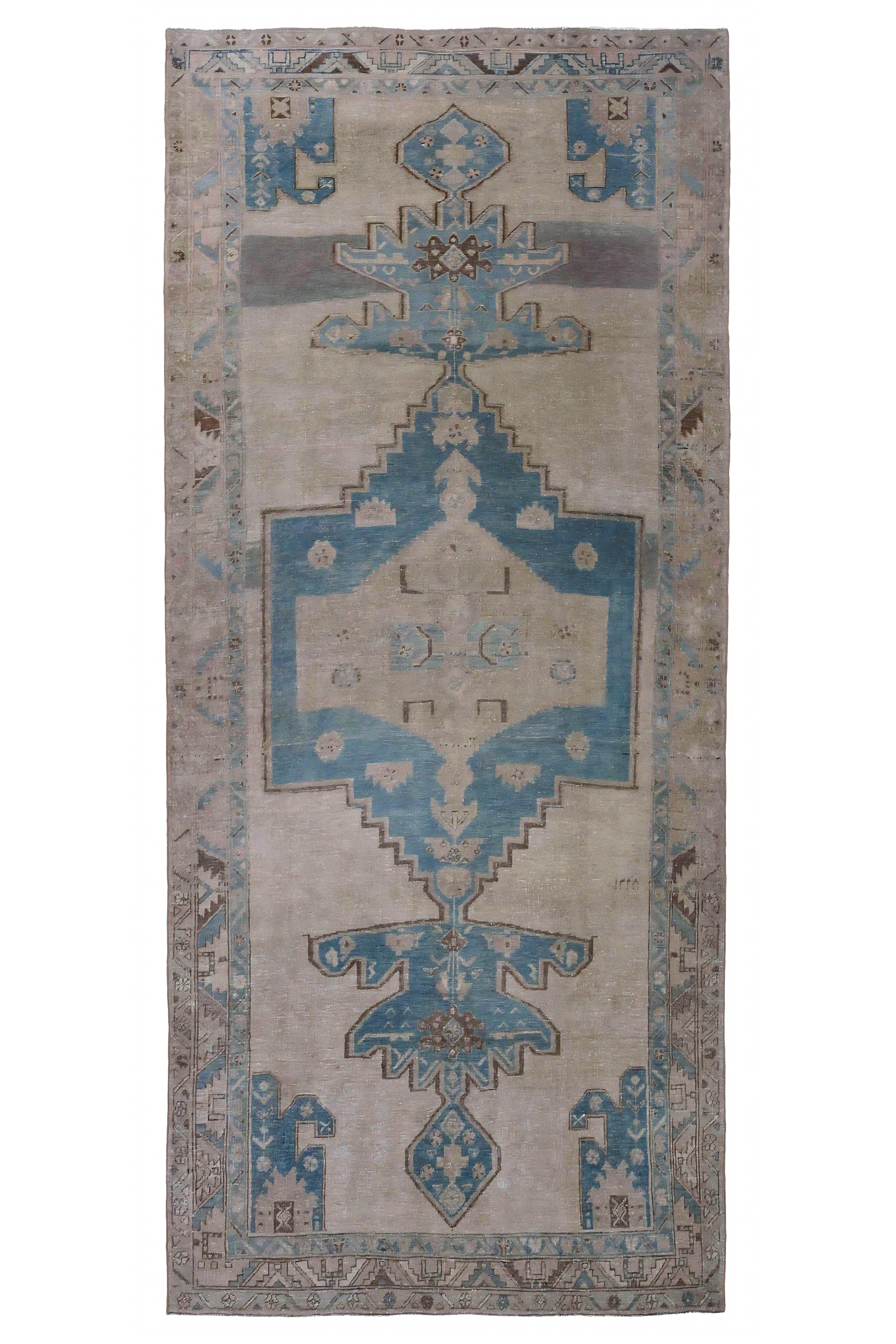 Persian Traditional Rug 97126