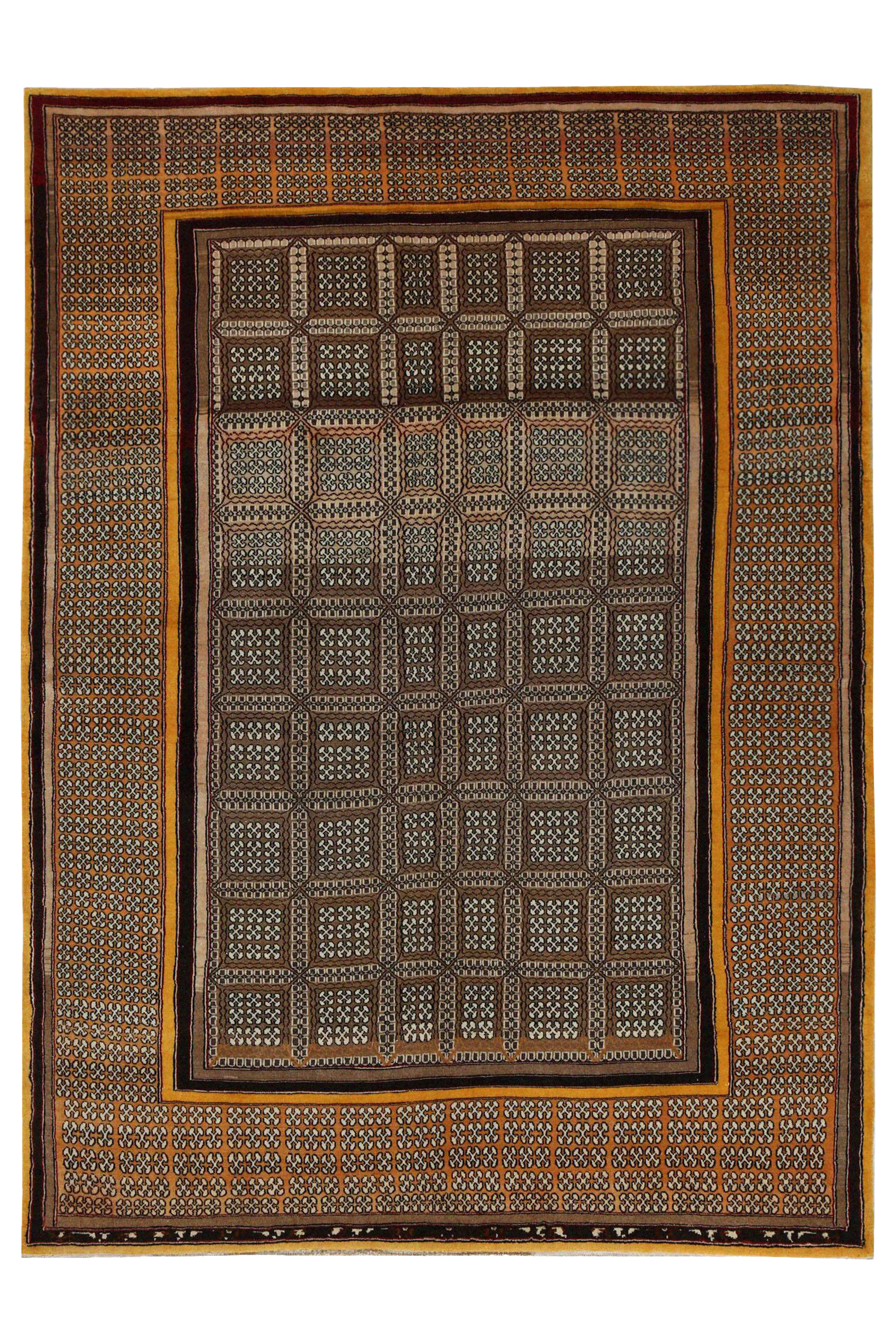 Antique Persian Isfahan Transitional Rug 97135