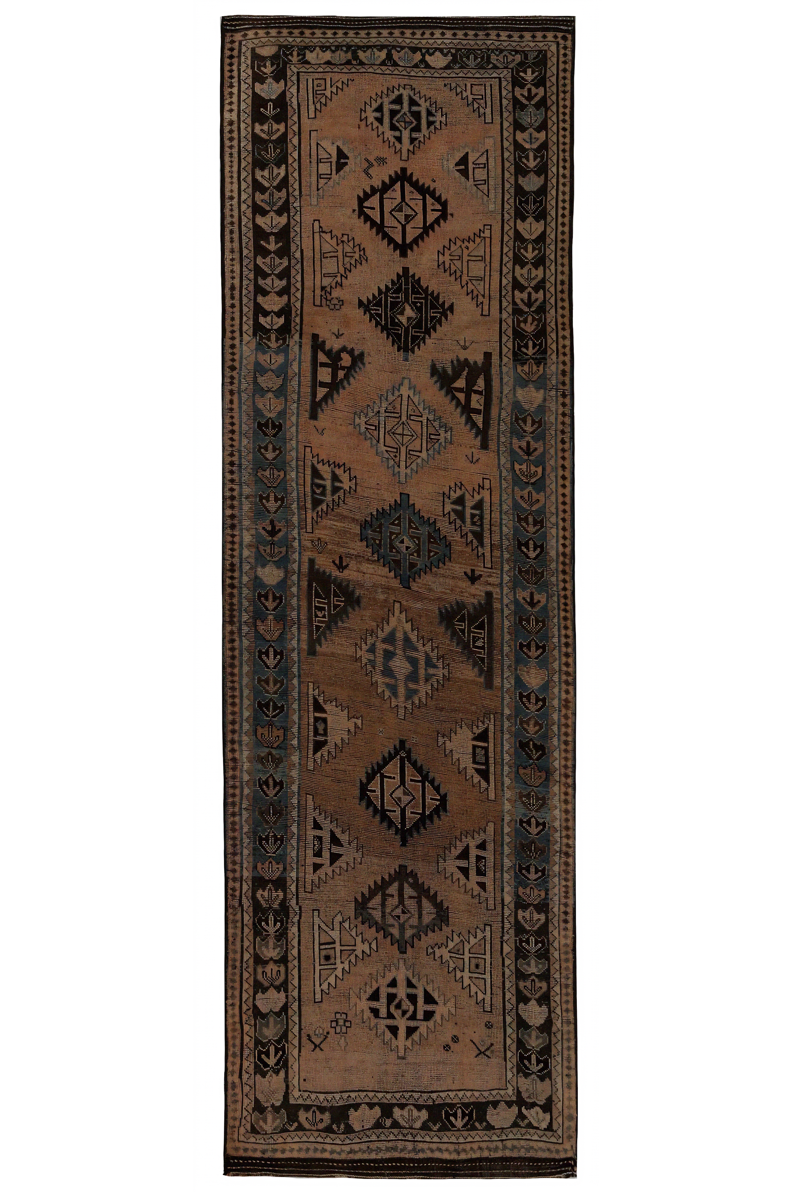 Persian Shiraz Traditional Rug 97139