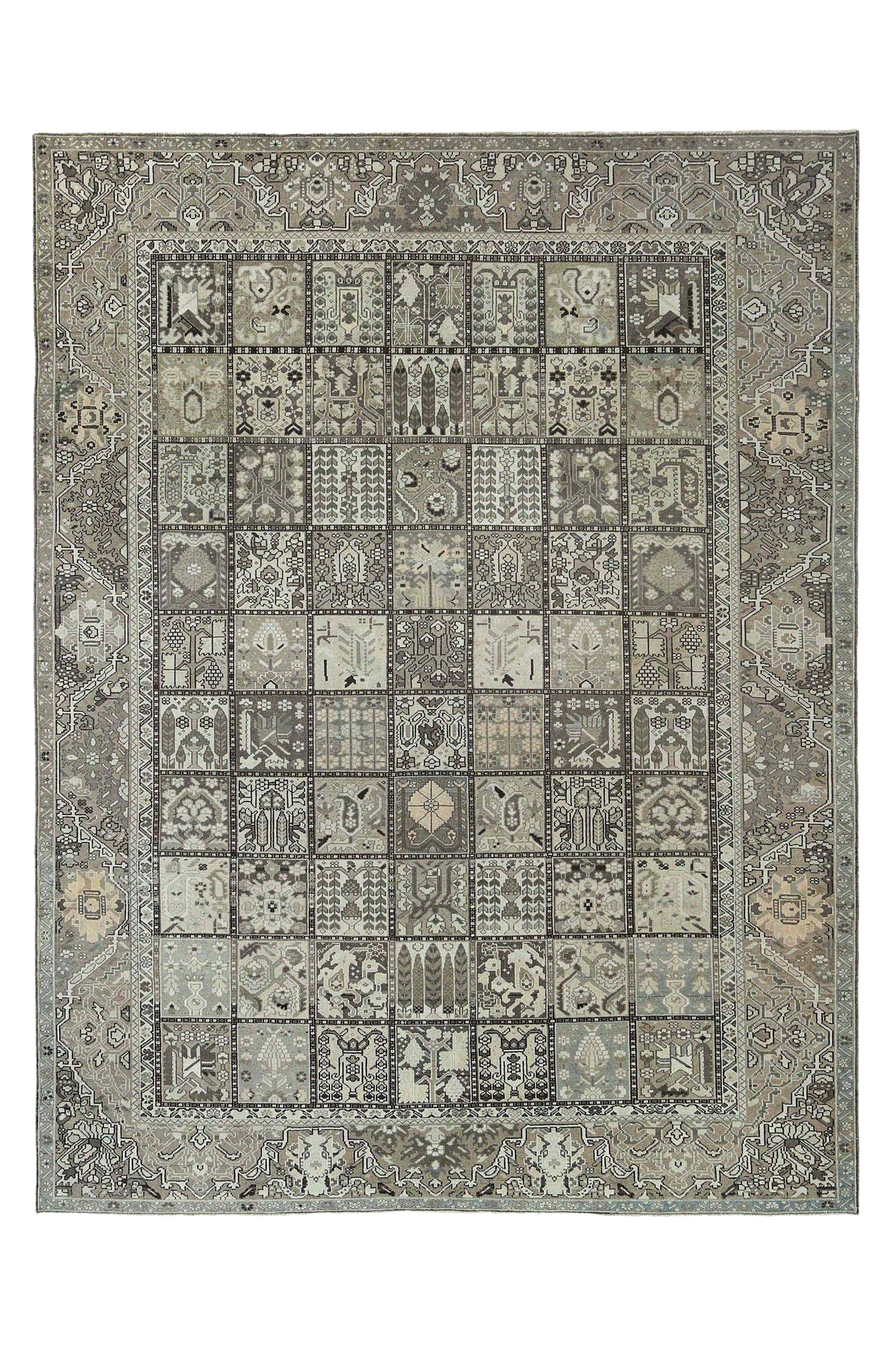 Persian Bakhtiar Traditional Rug 97177
