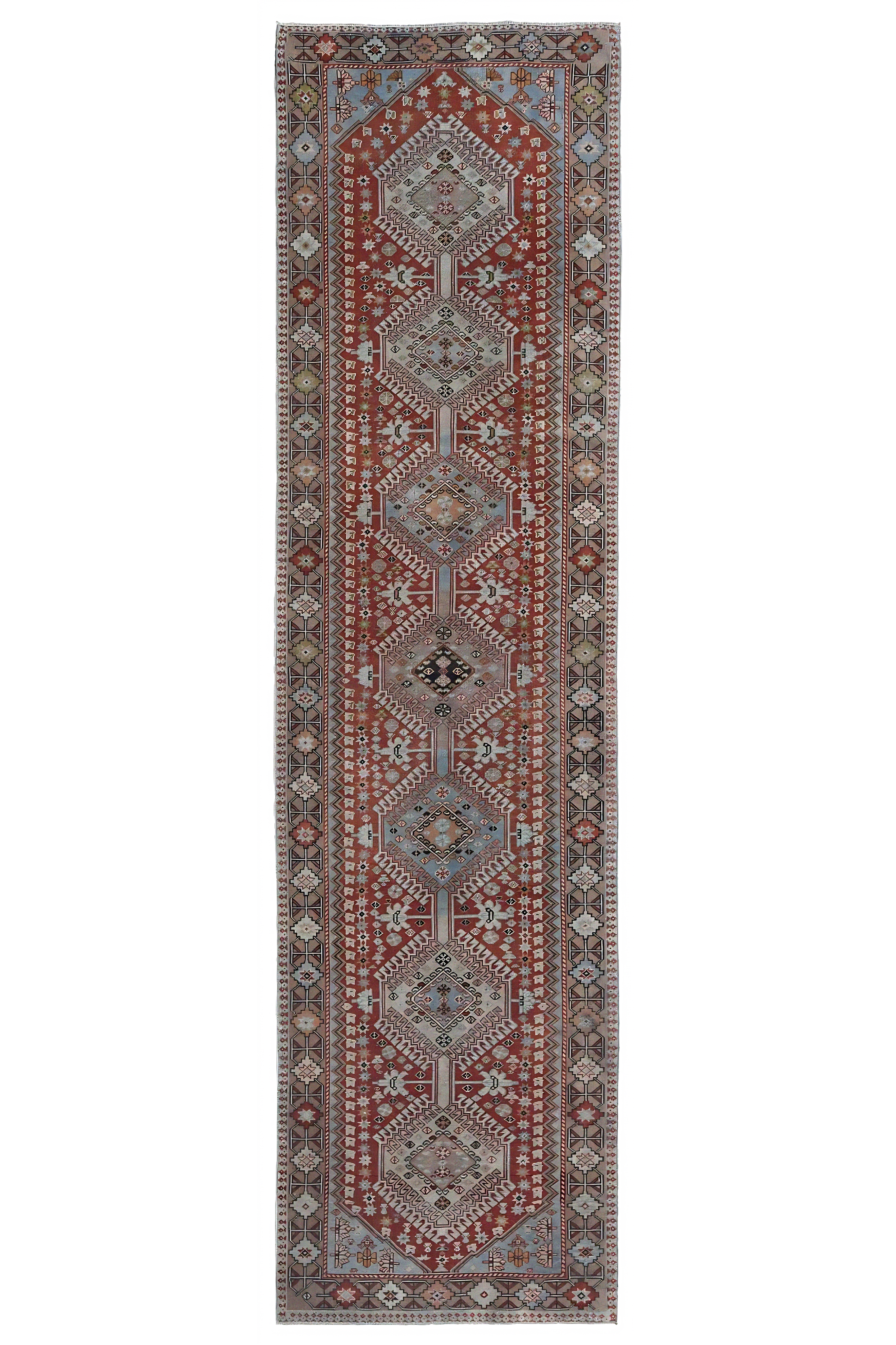 Antique Persian Shiraz Traditional Rug 97436