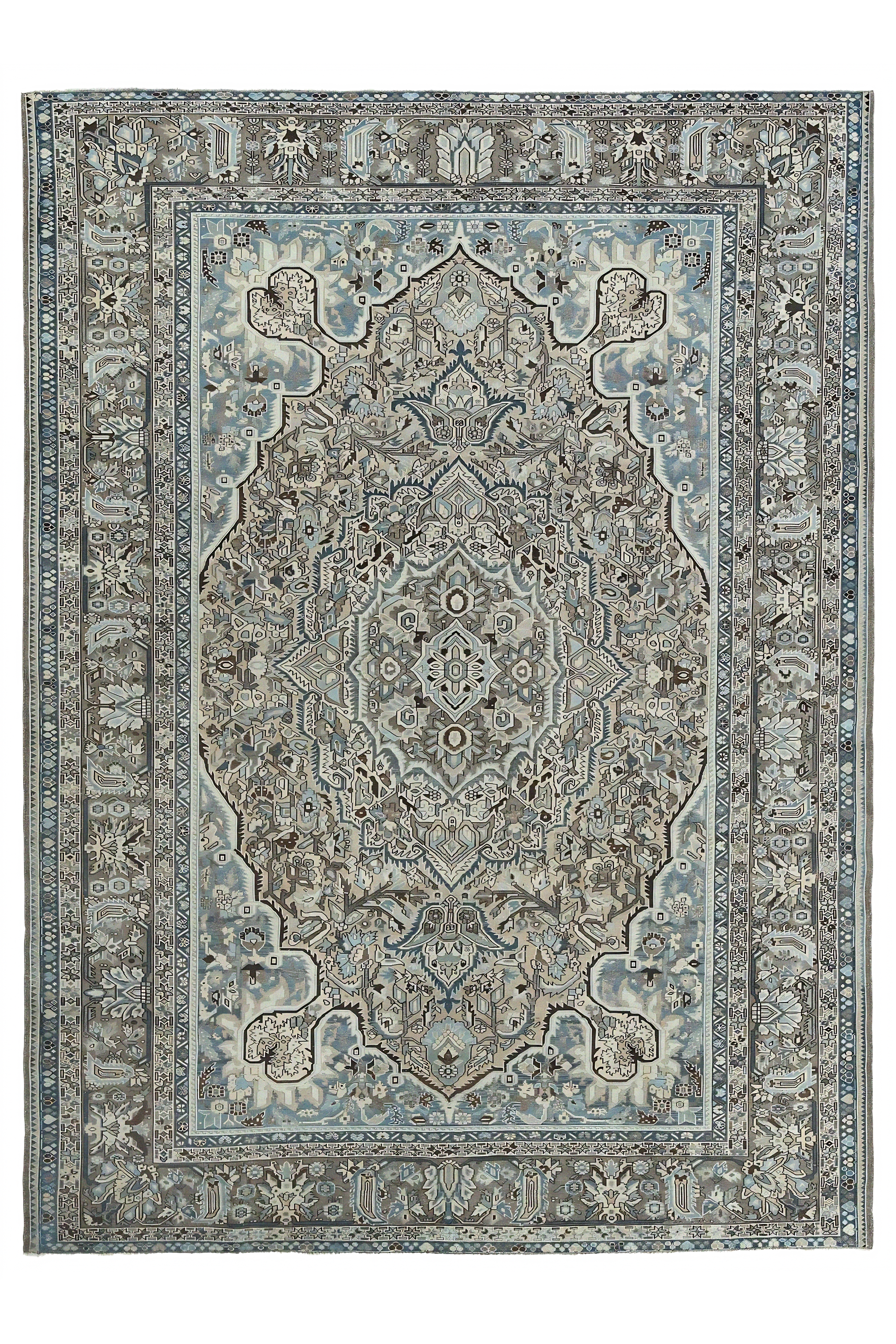 Antique Persian Bakhtiar Traditional Rug 97552
