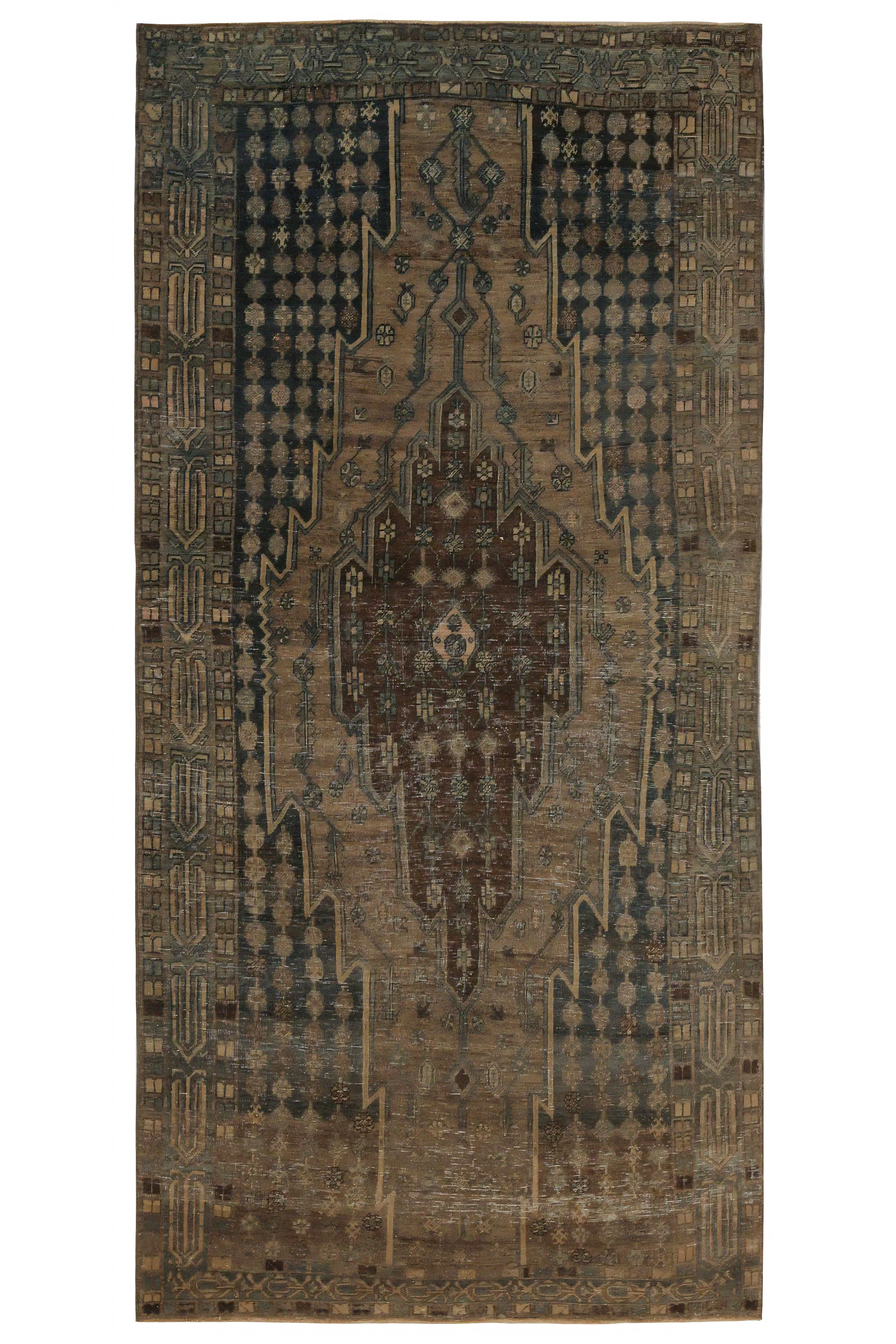 Antique Persian Bijar Traditional Rug 97582