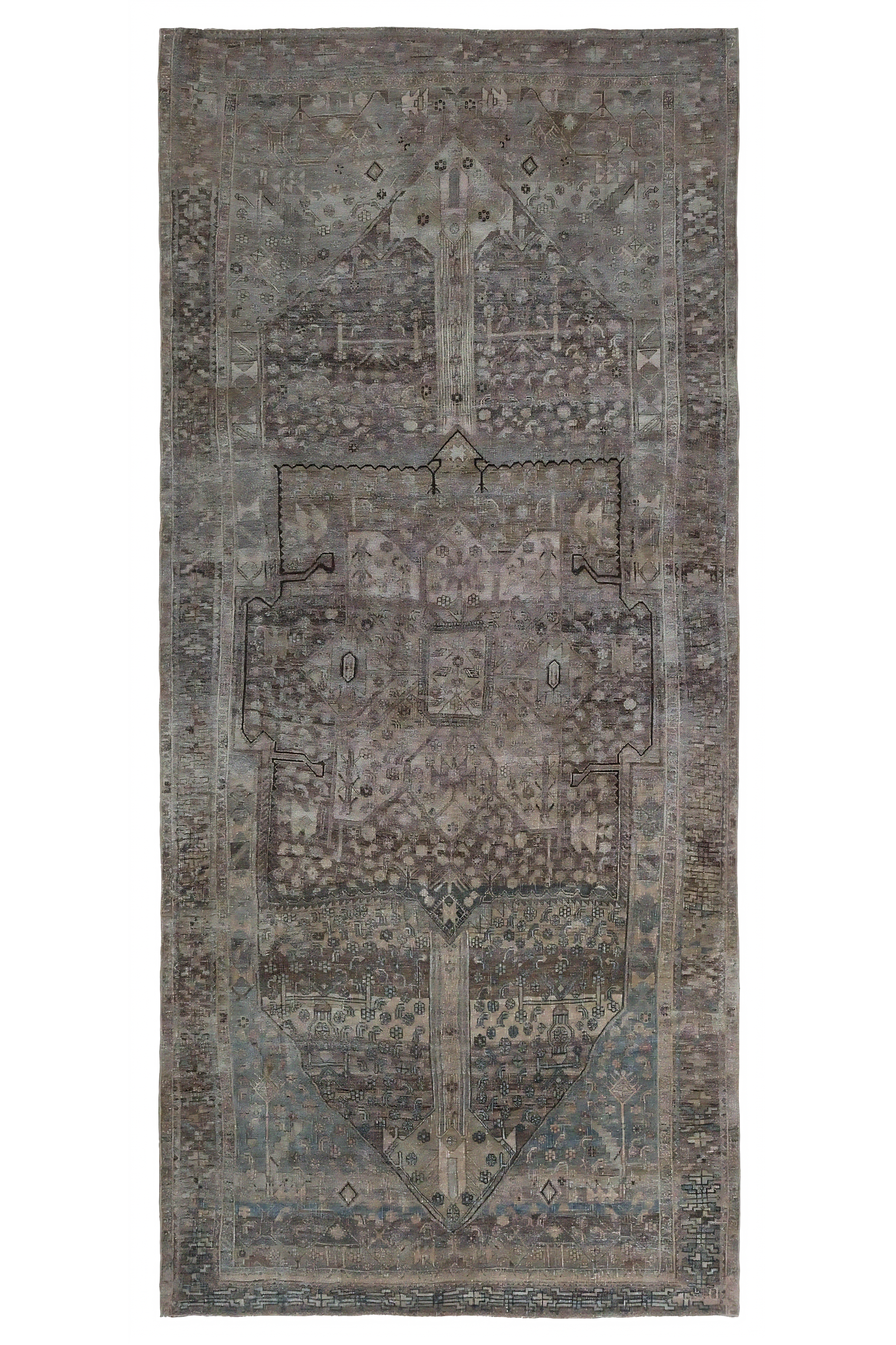 Antique Persian Bijar Traditional Rug 97612