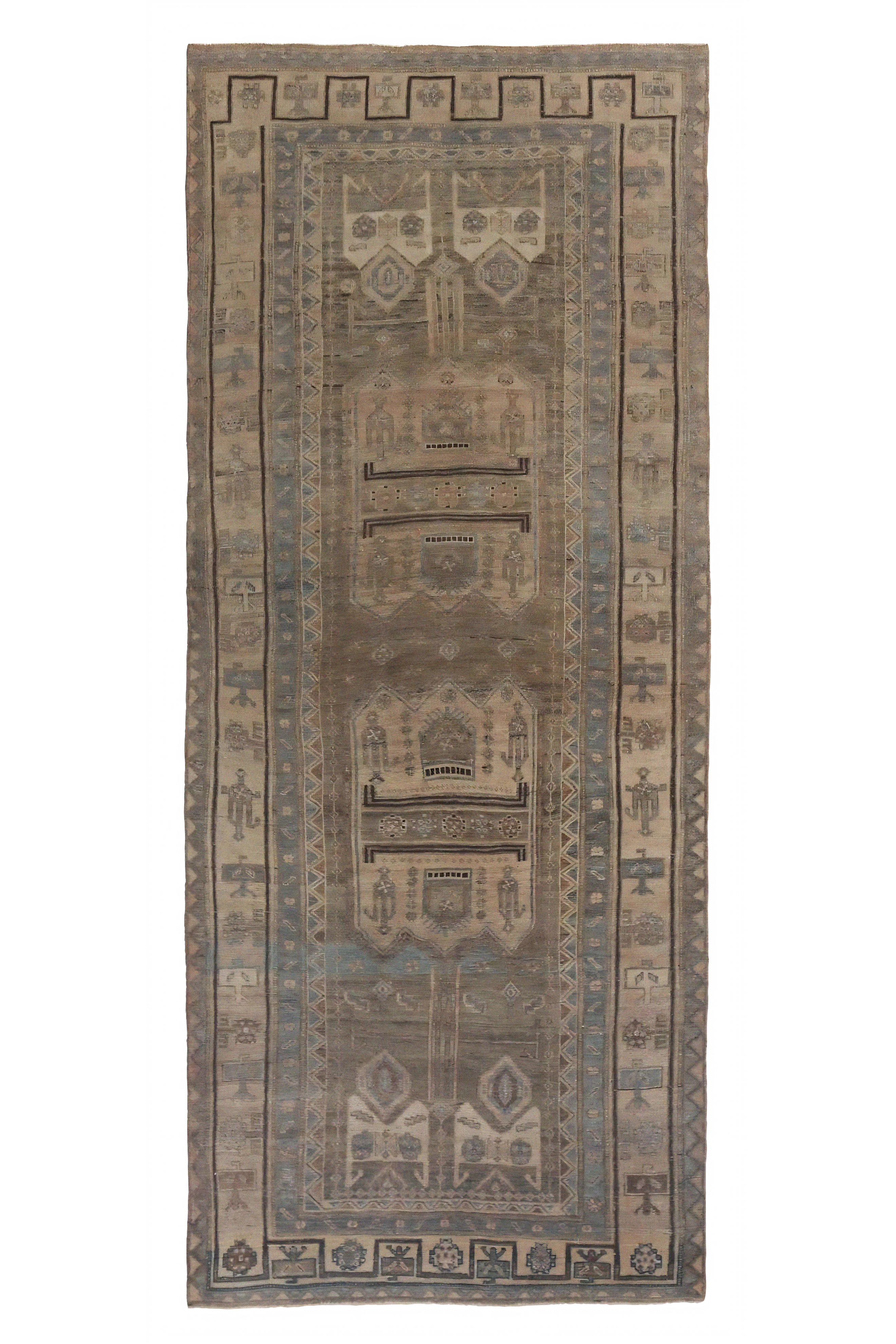 Antique Persian Bijar Traditional Rug 97647